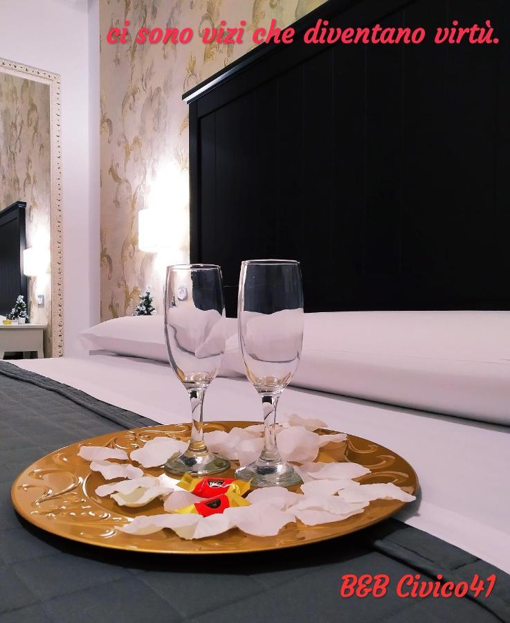 B&B Civico 41 Салерно Екстериор снимка